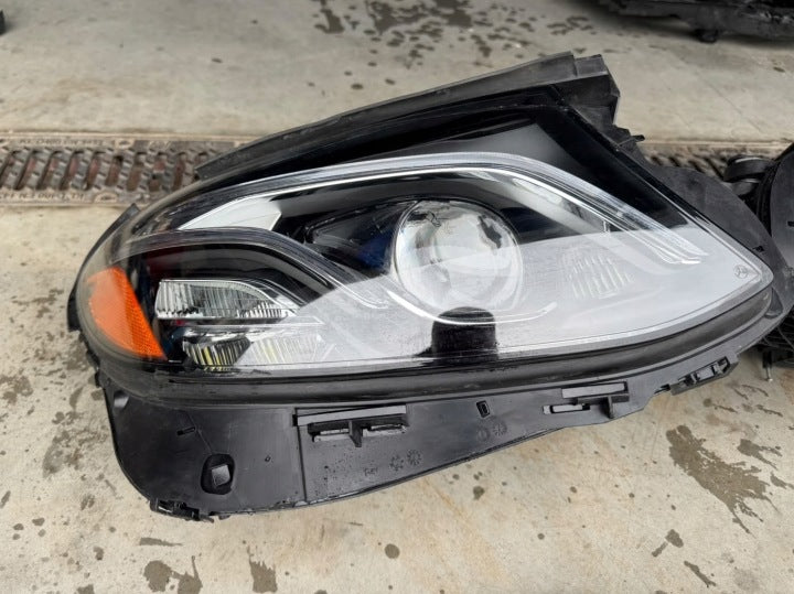 Frontscheinwerfer Mercedes-Benz W213 A2139060109 A2139060209 Ein Satz Headlight SCH1280608658fa