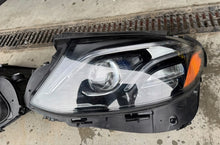 Load image into Gallery viewer, Frontscheinwerfer Mercedes-Benz W213 A2139060109 A2139060209 Ein Satz Headlight SCH1280608658fa