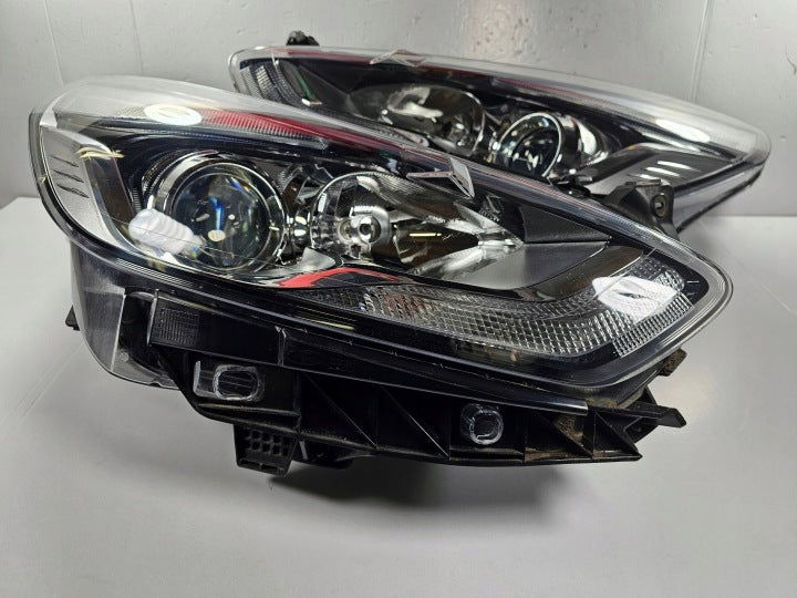 Frontscheinwerfer Ford S-Max EM2B-13W029-GH EM2B-13W030-GH Ein Satz Headlight SCH1290472046lv