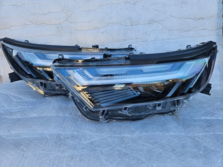Frontscheinwerfer Toyota V 2410010323 Ein Stück (Rechts oder Links) Headlight SCH1302762977an