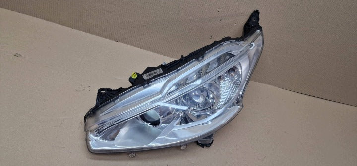 Frontscheinwerfer Peugeot 208 I 9802221480 Links Scheinwerfer Headlight SCH1303521062xr