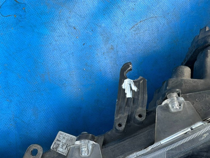 Frontscheinwerfer Toyota Corolla 8115002S70 Links Scheinwerfer Headlight SCH1307048656tq