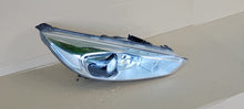 Laden Sie das Bild in den Galerie-Viewer, Frontscheinwerfer Ford Focus F1EB-13D154-AB Xenon Rechts Scheinwerfer Headlight SCH1310382577oj