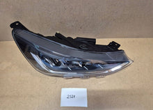 Laden Sie das Bild in den Galerie-Viewer, Frontscheinwerfer Ford Focus NX7B13E014CF 2DFF12365 Rechts Headlight SCH1313801926pk