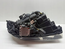 Laden Sie das Bild in den Galerie-Viewer, Frontscheinwerfer Volvo V60 31420108 Links Scheinwerfer Headlight SCH1319771987bs