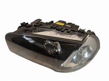 Laden Sie das Bild in den Galerie-Viewer, Frontscheinwerfer BMW X3 E83 6935237 0301218277 Links Scheinwerfer Headlight SCH1320999886ax