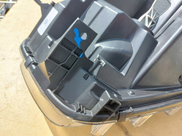 Frontscheinwerfer Dacia Duster 2017- Rechts Scheinwerfer Headlight SCH1322795794bo