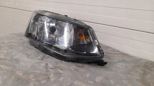 Load image into Gallery viewer, Frontscheinwerfer Skoda Fabia III 6V1941016C Rechts Scheinwerfer Headlight SCH1323049765kz
