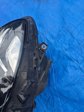Laden Sie das Bild in den Galerie-Viewer, Frontscheinwerfer VW Passat B8 3G1941081C Links Scheinwerfer Headlight SCH1334899826id
