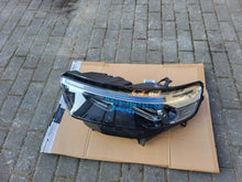 Laden Sie das Bild in den Galerie-Viewer, Frontscheinwerfer Ford MB5B-13W030-GA Links Scheinwerfer Headlight SCH1335044485ag
