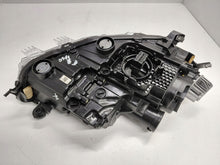 Laden Sie das Bild in den Galerie-Viewer, Frontscheinwerfer VW Polo 2G1941035M Links Scheinwerfer Headlight SCH1340127835hr