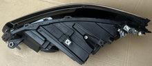 Load image into Gallery viewer, Frontscheinwerfer VW Golf VIII 5H1941006 LED Rechts Scheinwerfer Headlight SCH1341056682ao