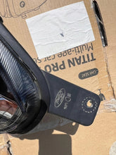 Laden Sie das Bild in den Galerie-Viewer, Frontscheinwerfer Ford Fiesta I H1BB-13W030-CD Links Scheinwerfer Headlight SCH1349196333uu
