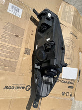 Laden Sie das Bild in den Galerie-Viewer, Frontscheinwerfer Ford Fiesta I H1BB-13W030-CD Links Scheinwerfer Headlight SCH1349196333uu