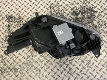 Laden Sie das Bild in den Galerie-Viewer, Frontscheinwerfer Ford C-Max F1CB-13W029-FA Rechts Scheinwerfer Headlight SCH1351189425wl