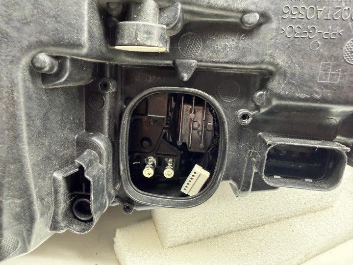 Frontscheinwerfer BMW X3 G01 G02 8739654-04 7466119-04 LED Rechts oder Links SCH1355765046ei