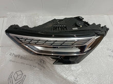 Laden Sie das Bild in den Galerie-Viewer, Frontscheinwerfer Audi A3 8Y0941035H LED Links Scheinwerfer Headlight SCH1358800179on