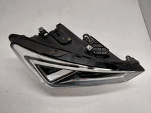 Laden Sie das Bild in den Galerie-Viewer, Frontscheinwerfer Seat Leon 5FB941008G Rechts Scheinwerfer Headlight SCH1359273011kb