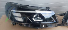 Laden Sie das Bild in den Galerie-Viewer, Frontscheinwerfer Opel Zafira C Vivaro 67651244 67651243 Links Headlight SCH1359900384ll