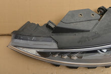 Load image into Gallery viewer, Frontscheinwerfer Hyundai Elantra 92101F2600 LED Links Scheinwerfer Headlight SCH1367433739hl