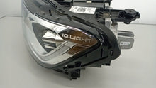 Laden Sie das Bild in den Galerie-Viewer, Frontscheinwerfer VW T-Roc 2GA941035AH Links Scheinwerfer Headlight SCH1371880532ad