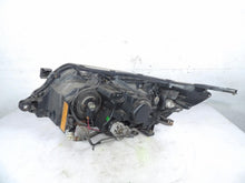 Laden Sie das Bild in den Galerie-Viewer, Frontscheinwerfer Subaru Forester D-72221- Rechts Scheinwerfer Headlight SCH1374227083rl