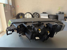 Laden Sie das Bild in den Galerie-Viewer, Frontscheinwerfer VW Id.4 11B941006A Rechts Scheinwerfer Headlight SCH1377029169dn
