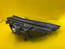 Laden Sie das Bild in den Galerie-Viewer, Frontscheinwerfer Porsche Cayenne 7P5941751F Xenon Links Scheinwerfer Headlight SCH1377176952im