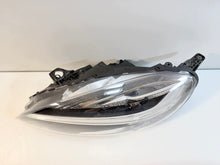 Laden Sie das Bild in den Galerie-Viewer, Frontscheinwerfer Volvo V40 31420447 Links Scheinwerfer Headlight SCH1381748849bx