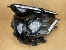 Laden Sie das Bild in den Galerie-Viewer, Frontscheinwerfer Citroën C4 III 9830649280 73243672 Full LED Rechts Headlight SCH1384903643vs
