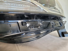 Laden Sie das Bild in den Galerie-Viewer, Frontscheinwerfer Renault Scenic 260601859R Ein Stück (Rechts oder Links) SCH1388341631ej