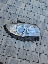 Load image into Gallery viewer, Frontscheinwerfer BMW 1 E88 E87 7180832-02 Bi-Xenon Rechts Headlight SCH1388539276vd