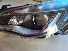 Laden Sie das Bild in den Galerie-Viewer, Frontscheinwerfer Opel Astra J 13253650LH Links Scheinwerfer Headlight SCH1394940634yj