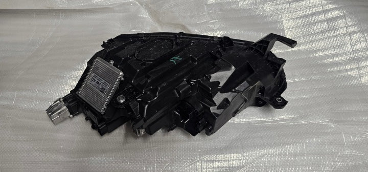 Frontscheinwerfer Skoda Octavia IV 5E4941016B Full LED Rechts Headlight SCH1405108439kx
