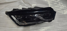 Laden Sie das Bild in den Galerie-Viewer, Frontscheinwerfer Skoda Octavia IV 5E4941016B Full LED Rechts Headlight SCH1405108439kx