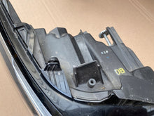 Laden Sie das Bild in den Galerie-Viewer, Frontscheinwerfer Lexus Ct 76-29 Rechts Scheinwerfer Headlight SCH1405306231og