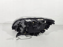 Laden Sie das Bild in den Galerie-Viewer, Frontscheinwerfer Volvo V60 31420254 Rechts Scheinwerfer Headlight SCH1406440836xn