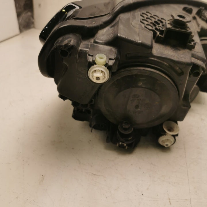 Frontscheinwerfer VW Caddy 2K1941015B Links Scheinwerfer Headlight SCH1412583497kt