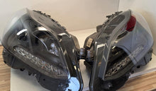 Laden Sie das Bild in den Galerie-Viewer, Frontscheinwerfer Mercedes-Benz A2128205639 1EX011066-61 LED Ein Satz Headlight SCH1419413203zo