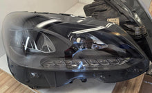 Laden Sie das Bild in den Galerie-Viewer, Frontscheinwerfer Mercedes-Benz A2128205639 1EX011066-61 LED Ein Satz Headlight SCH1419413203zo