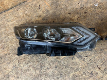 Load image into Gallery viewer, Frontscheinwerfer Nissan Qashqai I J11 100-19009 LED Ein Satz Headlight SCH1421319941ln