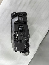 Laden Sie das Bild in den Galerie-Viewer, Frontscheinwerfer Volvo Xc40 31655990 LED Rechts Scheinwerfer Headlight SCH1428966037im