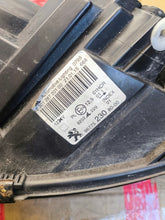 Load image into Gallery viewer, Frontscheinwerfer Peugeot 308 9677523080 Links Scheinwerfer Headlight SCH1430671151mv