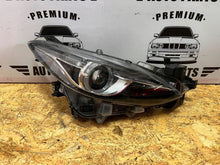Laden Sie das Bild in den Galerie-Viewer, Frontscheinwerfer Mazda III BHR351030 Rechts Scheinwerfer Headlight SCH1430852781wg