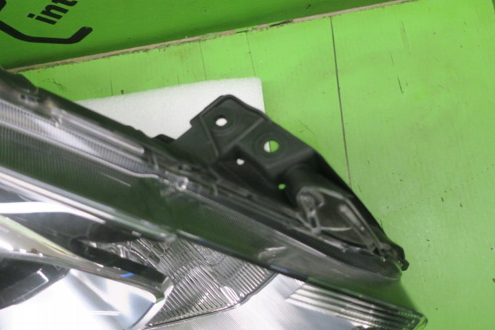 Frontscheinwerfer Suzuki Swift I W2966 LED Rechts Scheinwerfer Headlight SCH1434098734pc
