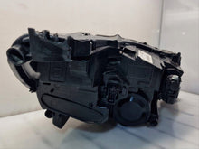 Laden Sie das Bild in den Galerie-Viewer, Frontscheinwerfer Peugeot 2008 II 73312209 9833036380 Links Headlight SCH1435016152nt