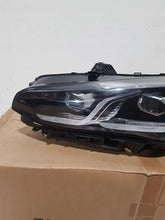 Laden Sie das Bild in den Galerie-Viewer, Frontscheinwerfer BMW 2 Active Tourer U06 5A4224705 Links Scheinwerfer Headlight SCH1435130121kf