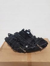 Laden Sie das Bild in den Galerie-Viewer, Frontscheinwerfer BMW 2 Active Tourer U06 5A4224705 Links Scheinwerfer Headlight SCH1435130121kf