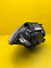 Laden Sie das Bild in den Galerie-Viewer, Frontscheinwerfer BMW 1 E88 E82 E87 7170291 Xenon Links Scheinwerfer Headlight SCH1435786896bm