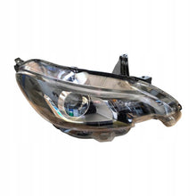 Laden Sie das Bild in den Galerie-Viewer, Frontscheinwerfer Ligier Js50 90144086 Rechts Scheinwerfer Headlight SCH1440470981vd